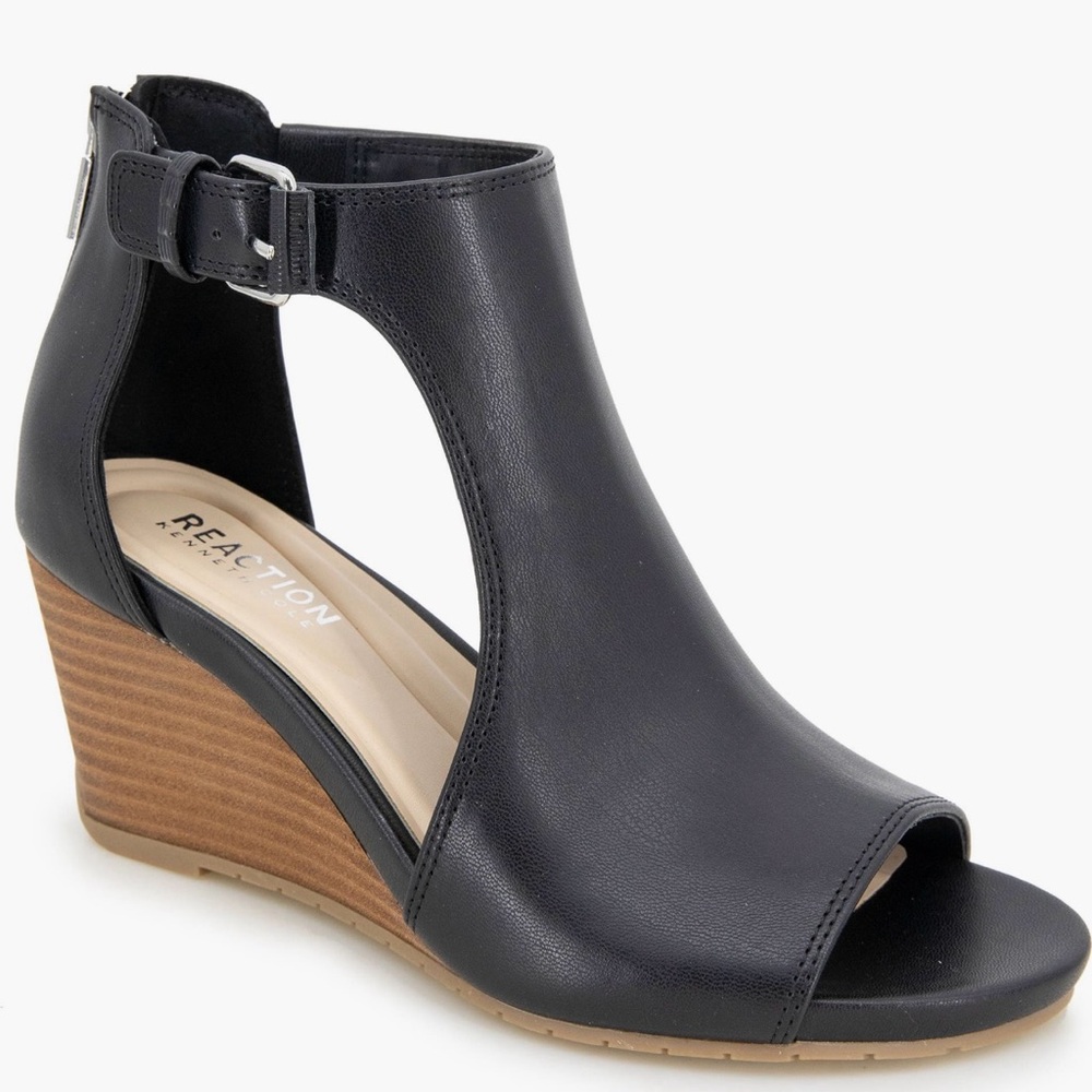 Reaction Kenneth Cole Black Gracie Wedge Sandals Open Toe